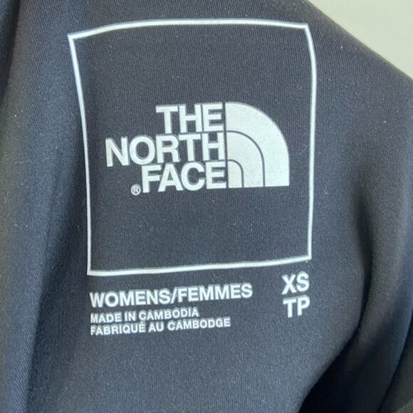 NWT The North Face Black Arque Hike Dress - Picture 8 of 15
